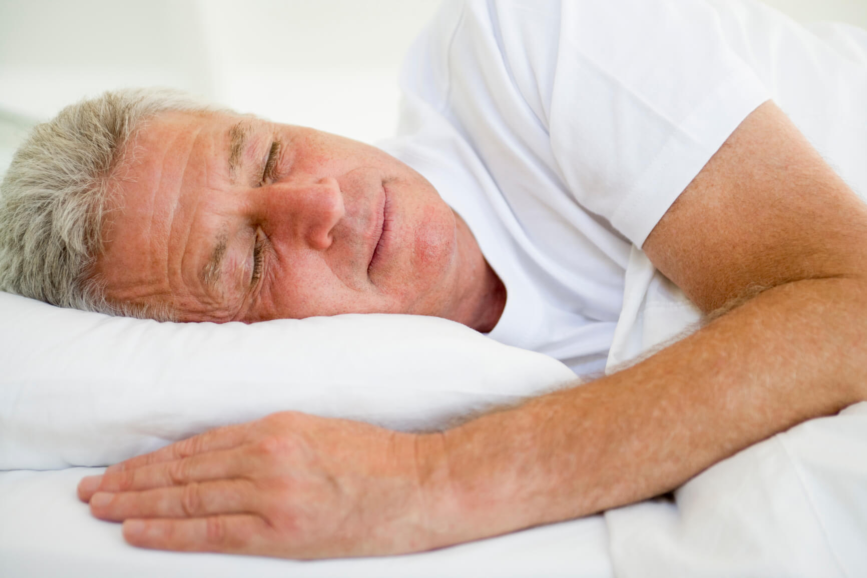 Правильные позы сна для улучшения потенции